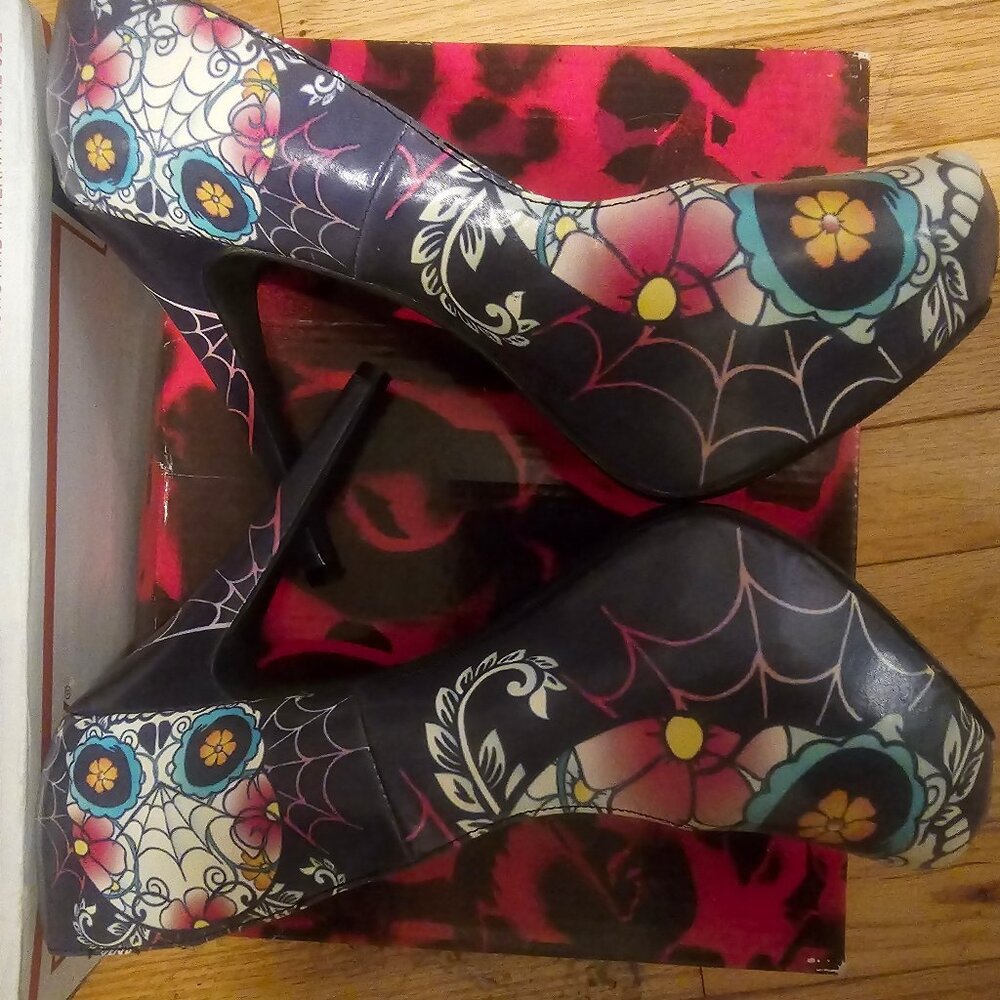 Too Fast brand sugar skull heels